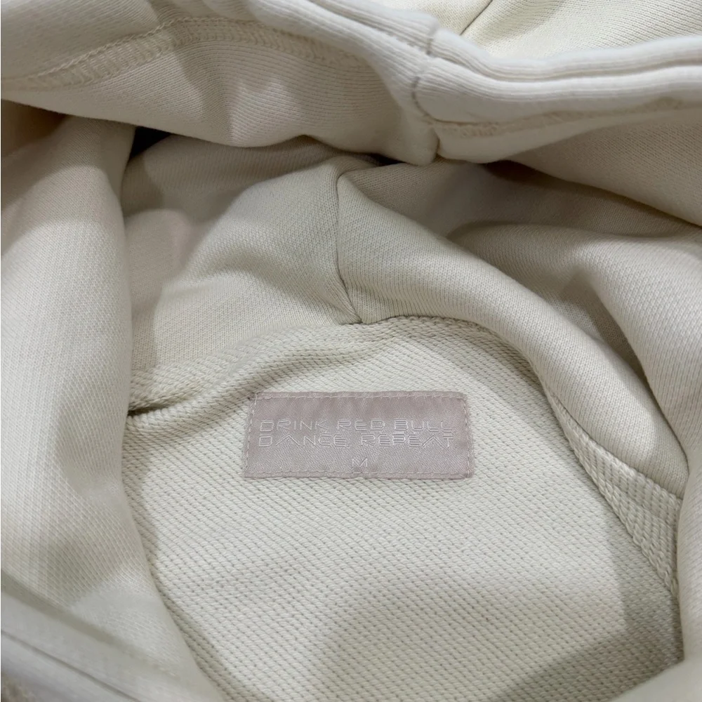Red Bull Mirage Coachella Limited Edition Cropped Hoodie Cream Sweatshirt Size M